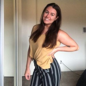 Meet your Posher, Mckinzie